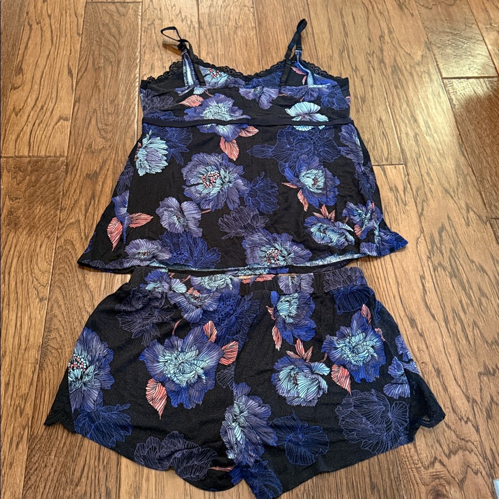 Jessica Simpson Maternity Floral Print Women's Sleepwear Set - Picture 11 of 17